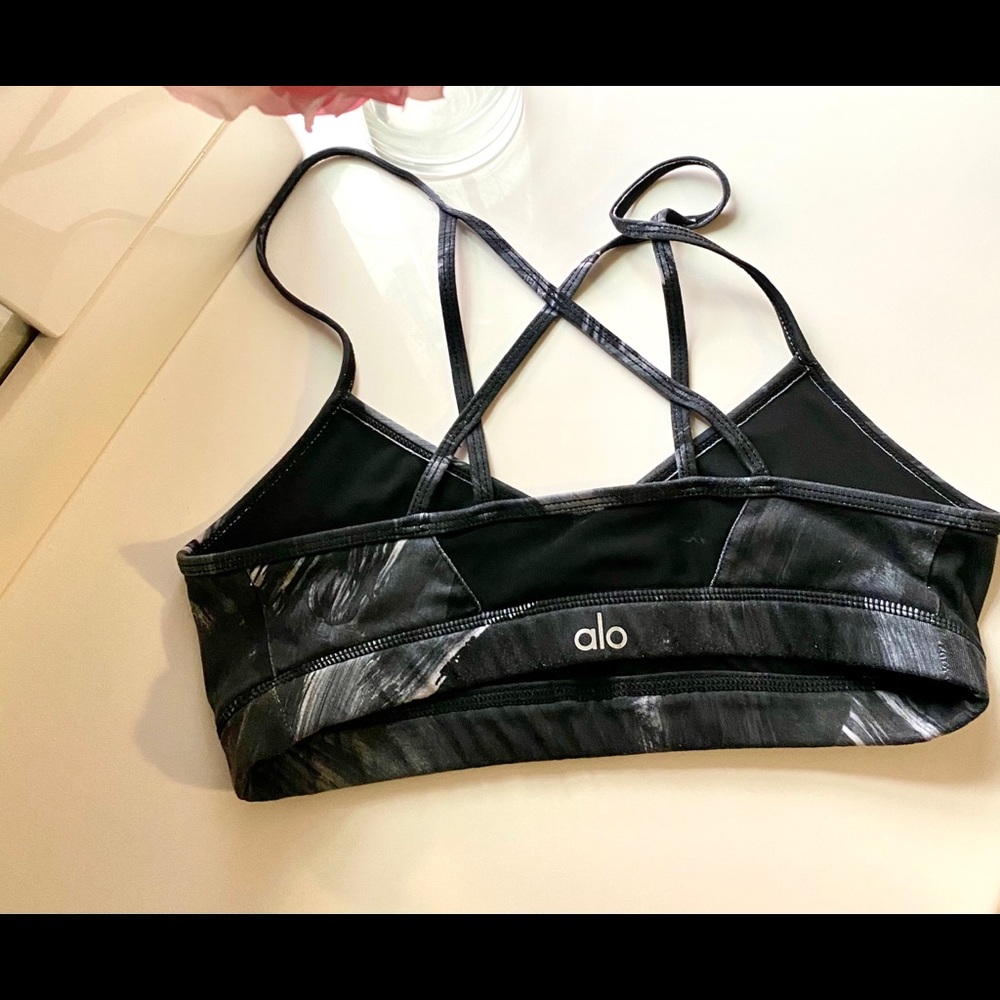ALO Yoga Sports Bra